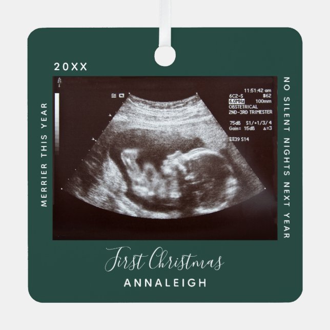 First Christmas Ultrasound Foto Merrier Holiday Ornament Aus Metall (Vorderseite)
