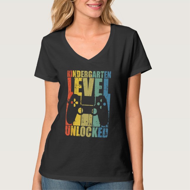 First Day Of Kindergarten Level Unlocked Back To S T-Shirt (Vorderseite)