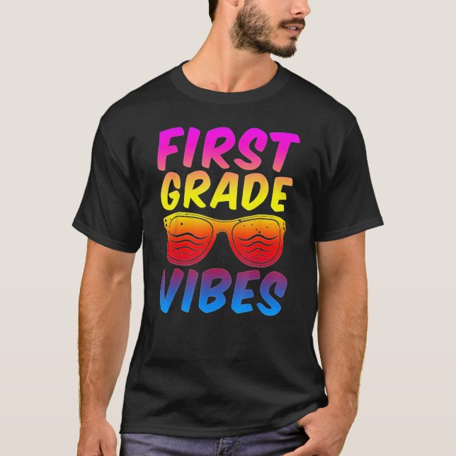 First Grade Vibes First Day Of 1st Grade Kids Back T-Shirt (Vorderseite)