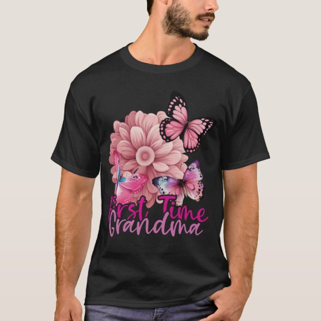 First Time Grandma 2023 Mother s Day 2023 Butterfl T-Shirt (Vorderseite)