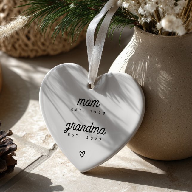 First Time Grandma Keepsake Custom Heart Shape Keramik Ornament (Von Creator hochgeladen)