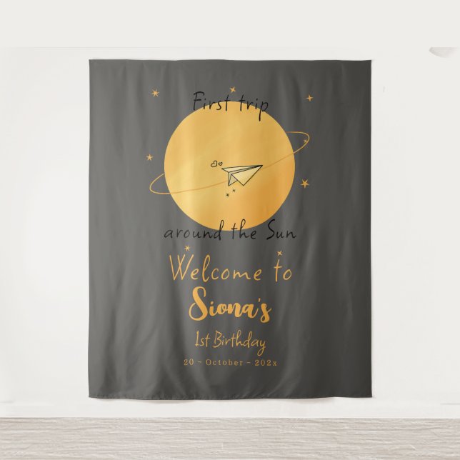 First Trip Around The Sun Paper Airplane Birthday Wandteppich (Vorderseite)