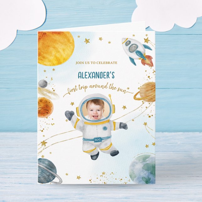 First Trip Around the Sun Space Birthday Photo Einladung (Von Creator hochgeladen)