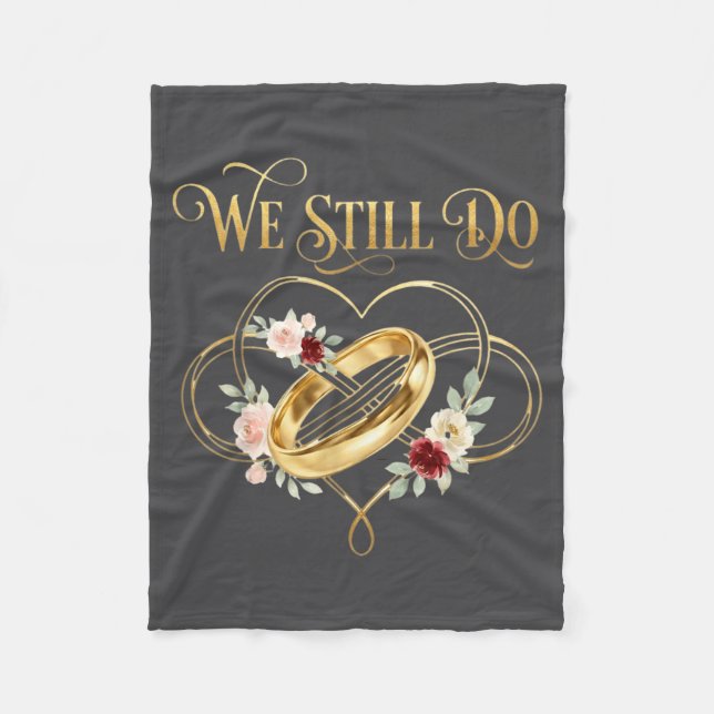 First Valentines Day Together Valentine Milestone  Fleecedecke (Vorderseite)