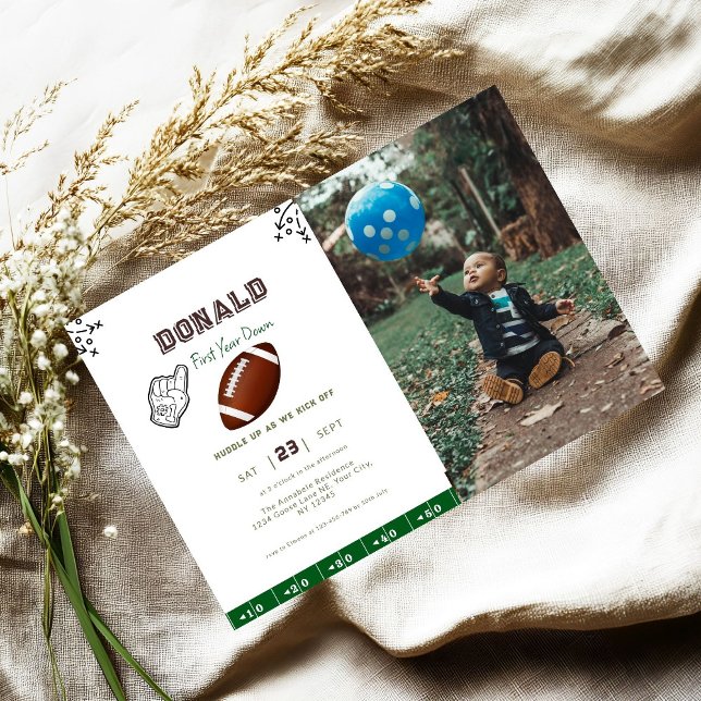 First Year Down Football 1st Birthday  Einladung (Von Creator hochgeladen)