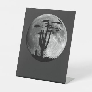 Fisch aus dem Mondlicht-Himmel Sockelschild