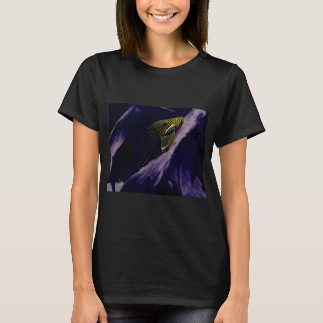 Fisch-Pflanzen-Hybrid T-Shirt (Vorderseite)
