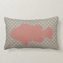 Fische auf Skala-Muster in korallenrotem rosa und Lendenkissen