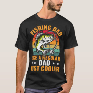 Fischender Vater wie ein normaler Vater, nur kühle T-Shirt
