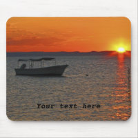 Fischerboot bei Sunset Orange Sky Nautic