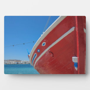 Fischerboot im Hafen von Mykonos in Cyclades Fotoplatte