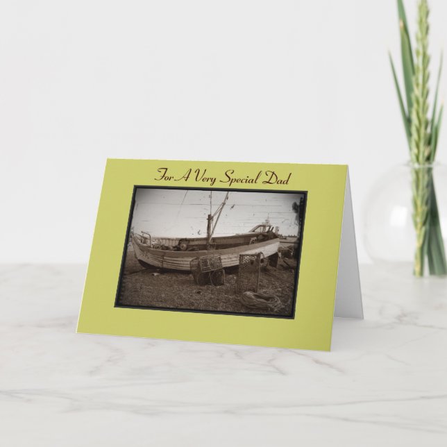 Fischerboot mit Hummer am Strand für Papa Karte (Vorderseite)