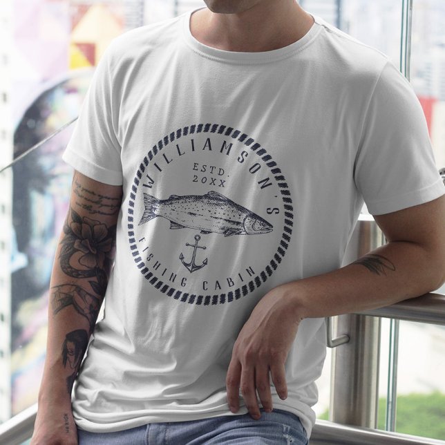 Fischereikabine Familienname Navy blau Rustikal T-Shirt (Von Creator hochgeladen)