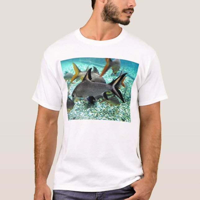Fischmuschel im Frühjahr, Spanien T-Shirt (Vorderseite)