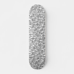 Fischschule - Schwarz auf Holz Skateboard