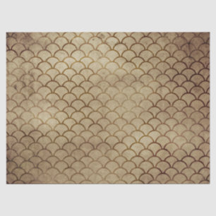 Fischskala auf dem Braunen Decoupage Seidenpapier