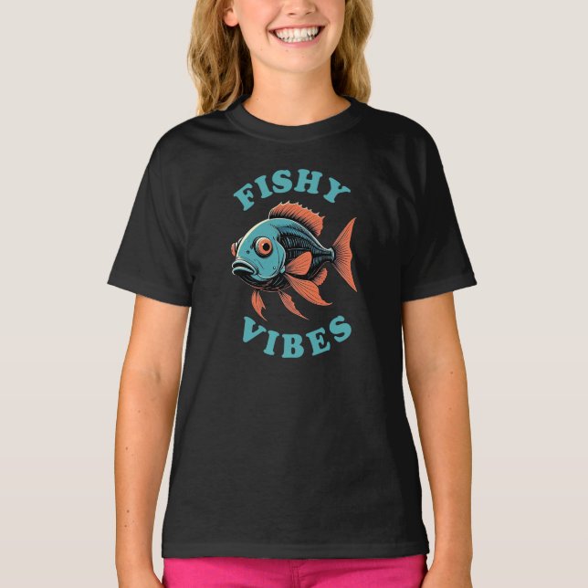 Fishy Vibes — Funny Fish T-Shirt (Vorderseite)
