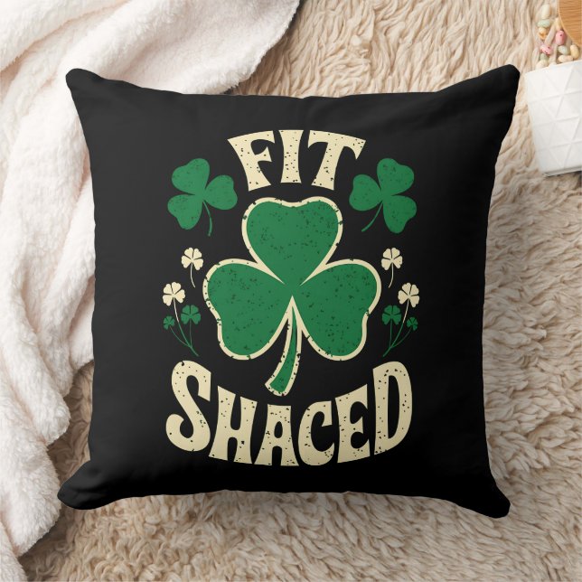 Fit Shaced Funny St Patrick's Day Irish Kissen (Decke)