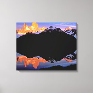 Fitz Roy Group spiegelt sich in Gletscherseen wide Leinwanddruck