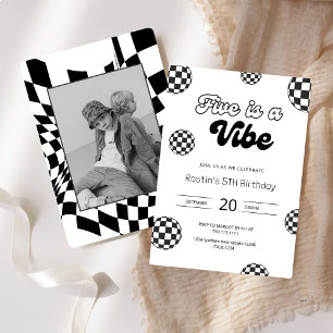 Five ist ein Vibe Black Retro Boys 5. Geburtstag Einladung