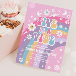 Five ist ein Vibe Groovy Hippie Rainbow 5. Geburts Einladung