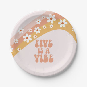 Five ist ein Vibe Groovy Retro Rainbow 5. Geburtst Pappteller