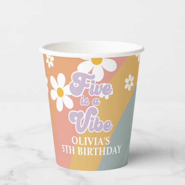 Five ist ein Vibe Retro Rainbow Paper Cups Pappbecher (Vorderseite)