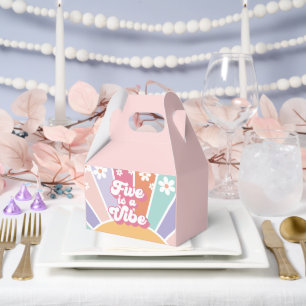 Five ist eine Vibe Retro Sunshine Rainbow Daisy Geschenkschachtel