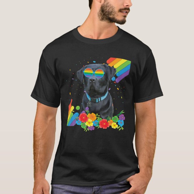 Flag für den stolzen LGBT Gay Black Labrador Hund T-Shirt (Vorderseite)