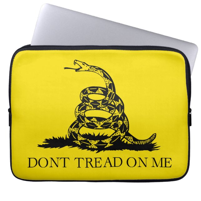 Flag Gadsden Rattlesnake: Revolutionärer Krieg 177 Laptopschutzhülle (Vorderseite)
