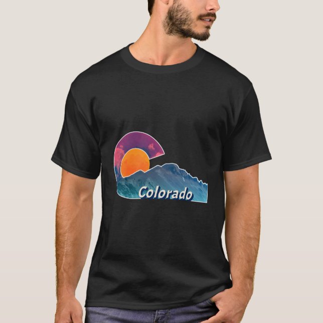 Flag Inspiriert Longs Peak Colorado T-Shirt (Vorderseite)