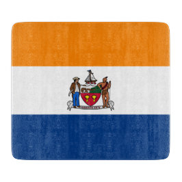 Flagge Albaniens (New York) Schneidebrett