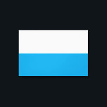 Flagge Bayerns (deutscher Staat) Leinwanddruck<br><div class="desc">In diesem Design ist die bayerische Flagge zu erkennen, die ein binneschlossener Staat Deutschlands ist und die südöstliche Ecke des Landes beherrscht. Bayern ist der größte deutsche Staat nach Landfläche. Bayerns Hauptstädte sind München (Hauptstadt und größte Stadt), Nürnberg, Augsburg, Regensburg, Würzburg, Ingolstadt, Fürth und Erlangen. Die Bayern sind traditionell stolz...</div>