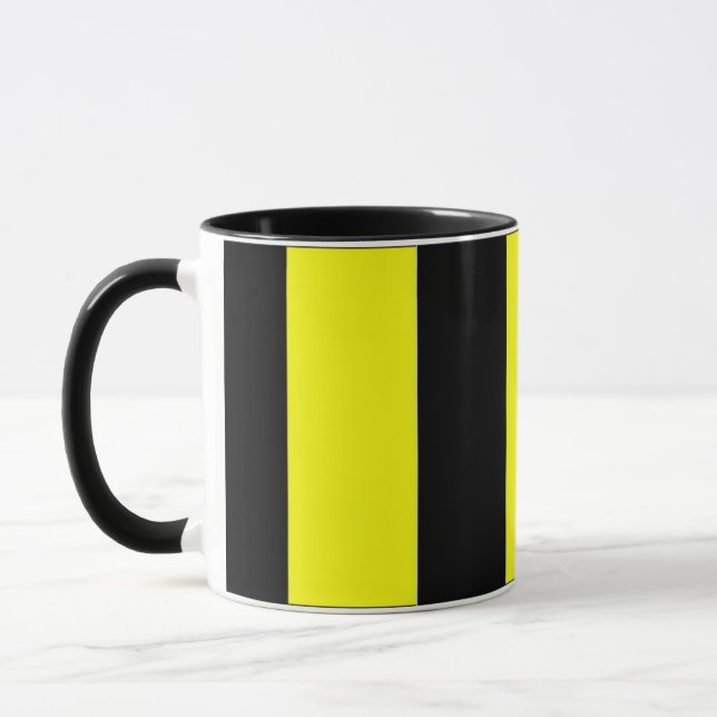 Flagge Belgiens - gestreifte Tasse (Links)