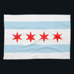 Flagge der Stadt Chicago Illinois Handtuch<br><div class="desc">Design basierend auf Chicagos Flagge mit weißen,  hellblauen Streifen und roten Sternen. Erstellen Sie Ihr eigenes Souvenir Küchentuch aus Chicago. Transfer zu einem anderen Produkt oder personalisieren Sie mit Text,  um ein einzigartiges Geschenk zu schaffen.</div>