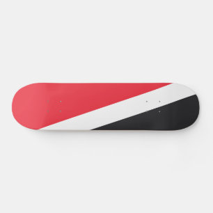 Flagge des Fürstentums Sealand Skateboard