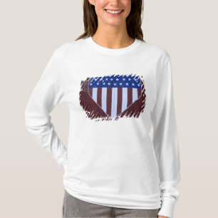 Flagge in Herzform auf Scheune gemalt nach 9-11. T-Shirt