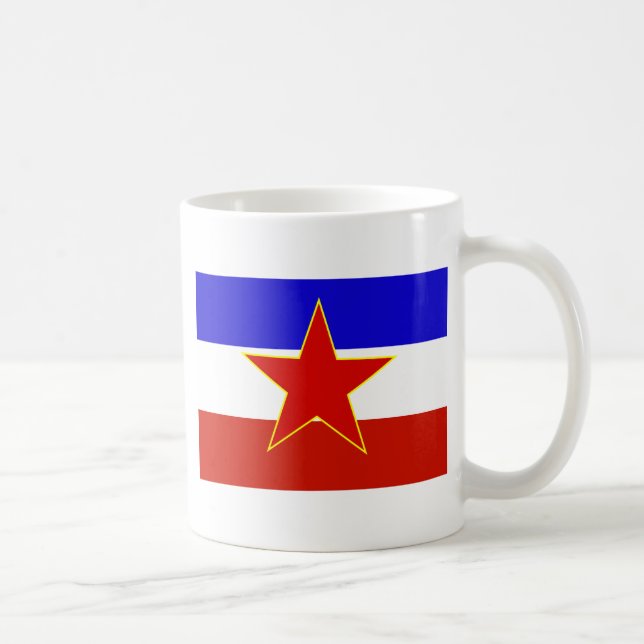 Flagge Jugoslawiens Tasse (Rechts)