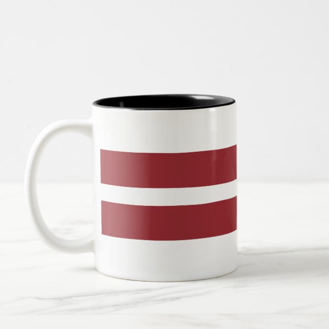 Flagge Lettlands Zweifarbige Tasse (Links)