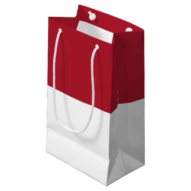 Flagge Monaco Kleine Geschenktüte (Vorderseite Schrägansicht)