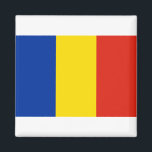 Flagge Rumäniens Magnet<br><div class="desc">Rumänische Flagge,  Rumänien,  Osteuropa,  Bukarest,  Schwarzes Meer,  Dracula,  Siebenbürgen,  Slowakisch,  ottomanisch,  Vulkane,  bulgarisch,  Reise,  Abenteuer,  Kultur,  Katz,  Insel,  Anime,  Vintag,  erkunden,  wandern,  Mutter Erde,  Umweltschützer,  Erhaltung,  wild lebende Tiere, </div>