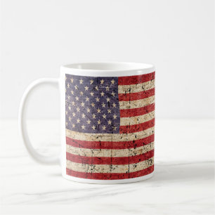Flagge Thailands und Flagge der USA, thailändische Kaffeetasse
