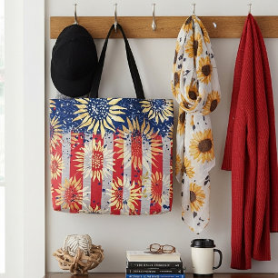 Flagge und Sonnenblumen