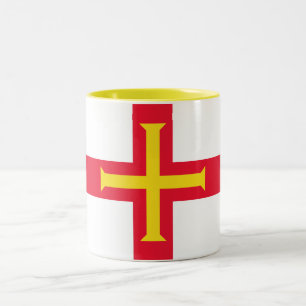 Flagge von Guernsey Zweifarbige Tasse