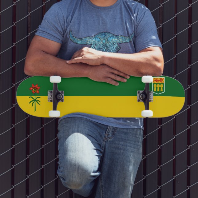 Flagge von Saskatchewan (KANADA) Skateboard (Außenbereich 3)