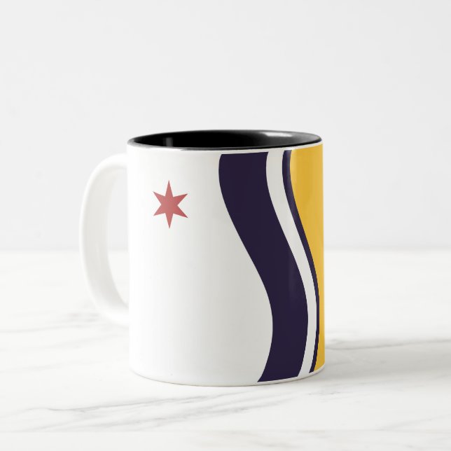 Flagge von South Bend (Indiana) Zweifarbige Tasse (Vorderseite Links)
