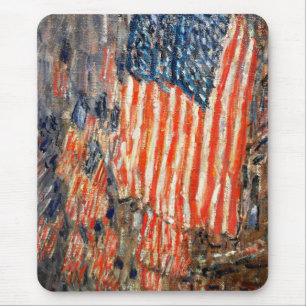 Flaggen auf dem Waldorf von Childe Hassam. Fine Ar Mousepad