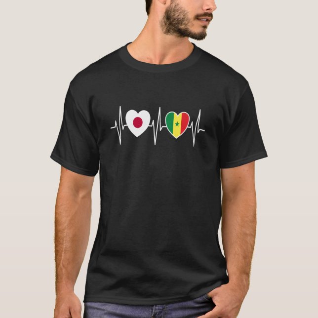 Flaggen Japans und Senegals T-Shirt (Vorderseite)