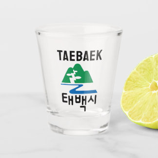 Flaggenemblem von Taebaek, Südkorea Schnapsglas