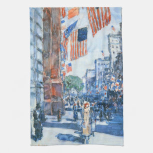 Flags Fifth Avenue von Childe Hassam, Vintage Art Geschirrtuch